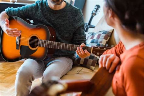 Apprendre La Guitare Sans Connaitre Le Solfège Cest Possible Rocknzen