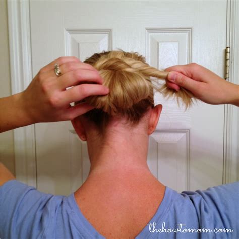 The five minute chignon bun trick for a professional look 5