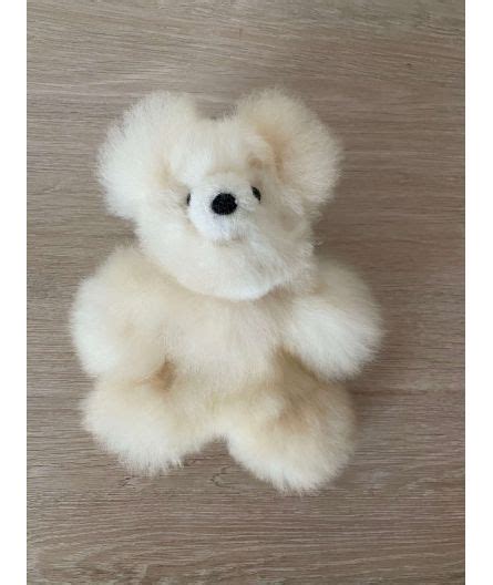 Petite peluche toute douce bébé ours La Maison de l Alpaga