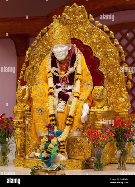 Sai Baba Of Shirdi Stock Photo Alamy