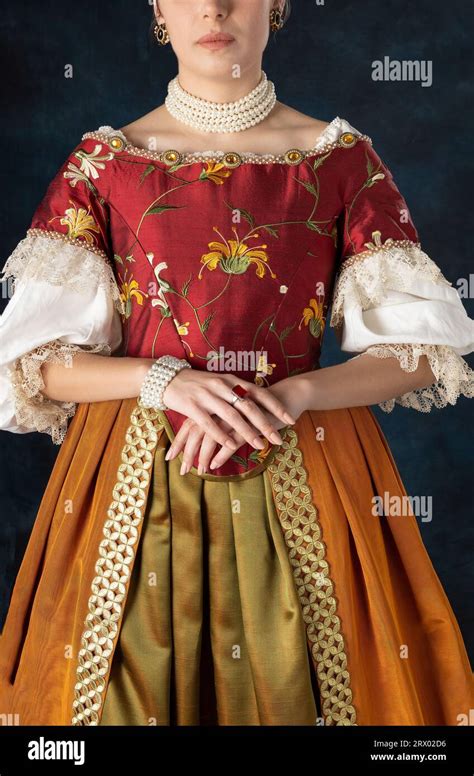 Renaissance Costumes Hi Res Stock Photography And Images Alamy