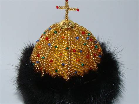 Шапка Мономаха. | Christmas bulbs, Christmas ornaments, Holiday decor