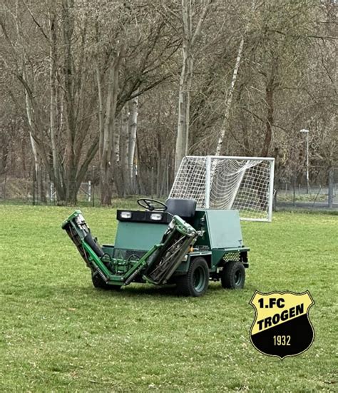 1 FC Trogen stellt VFC Rasenmäher zur Verfügung vfc plauen de