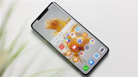How did Huawei's "unbreakable" Kunlun glass perform in a concrete drop ...
