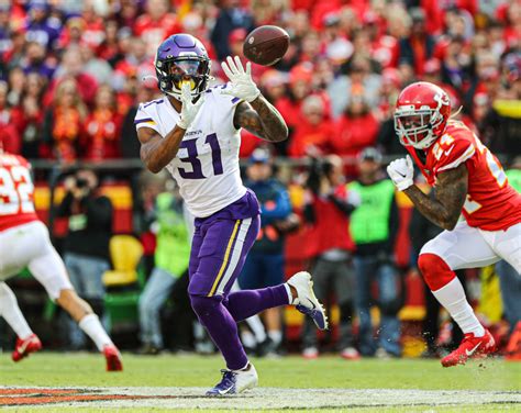 How To Watch Vikings At Chiefs Nfl Preseason Streaming Radio