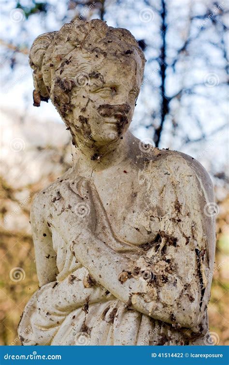 Crumbling Statue Beautiful Woman Stock Photos - Free & Royalty-Free ...