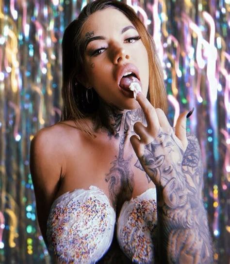 Chantal Danielle Nudes 1678697308 Naked Titis Org P Chantal Danielle Nude Chastnaya Erotika 40