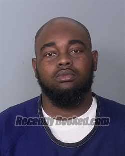 Recent Booking Mugshot For THOMAS BELL In Manatee County Florida