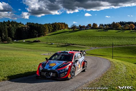 Suninen Teemu Markkula Mikko Hyundai I N Rally Central