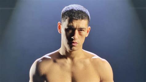 Quién es Dmitry Bivol el próximo rival del Canelo Álvarez