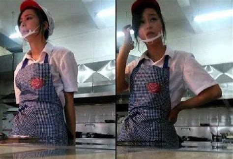 Hot girl bán đồ bình dân nổi tiếng trên mạng