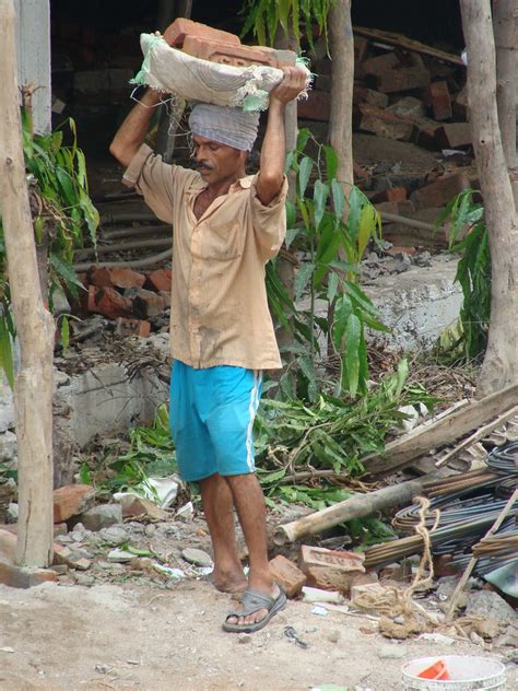 Toiling Construction Worker Lucknow Vineet Wal Flickr