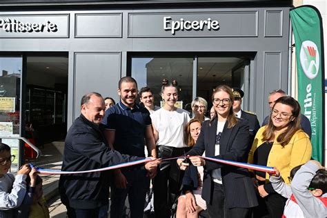 La Boulangerie Et La Mam De Rouez Inaugur Es Par La Ministre Des