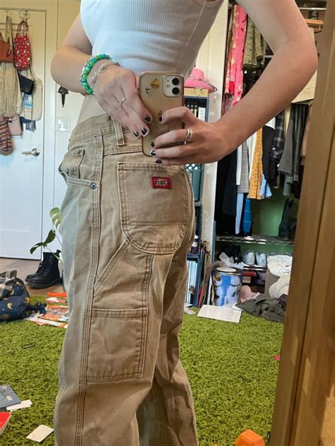 tan dickies cargo pants outfit | Cargo pants outfit, Clothes, Dickies ...