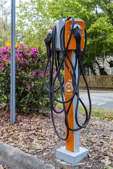 ChargePoint EV Charging Station ChargePoint Plug In Vehicle Stations