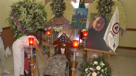 Realizan En México El Funeral De Ana Fernanda Basaldúa La Soldado