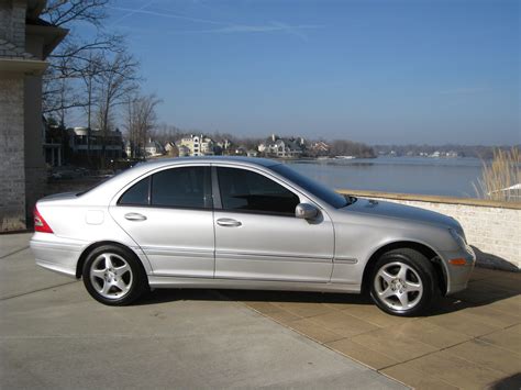 2003 Mercedes Benz C Class Information And Photos Momentcar