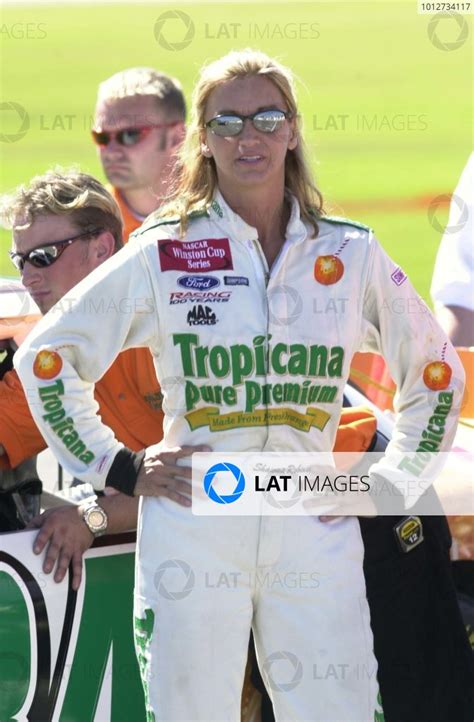 2001 Nascar Chicagoland Speedway July 13 2001 Usa Shawna Robinson