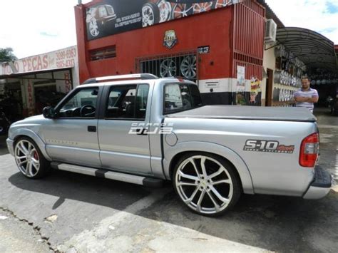 S10 rebaixada com rodas aro 24 « Carros DUB