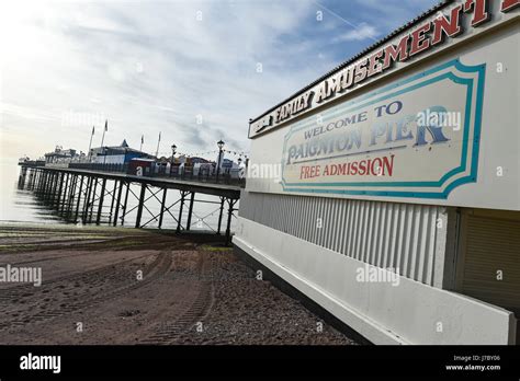 Paignton Pier, Paignton Beach, Devon Stock Photo - Alamy