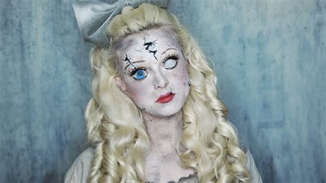 Halloween Broken Doll Makeup