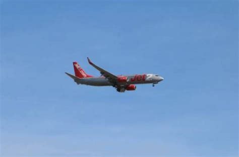 ! Spanish News Today - Jet2 Flight From Spain Makes Emergency Landing