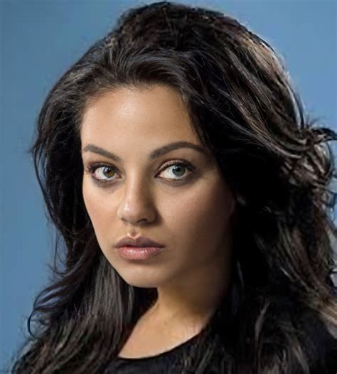Mila Kunis (Actress) Wikipedia, Height, Age, Videos, Biography, Weight