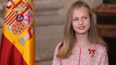 La Raíz Y El Símbolo Leonor Princesa De Asturias Y De América