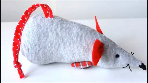 Faire Une SOURIS Avec Une CHAUSSETTE DIY Couture Facile Tuto Souris