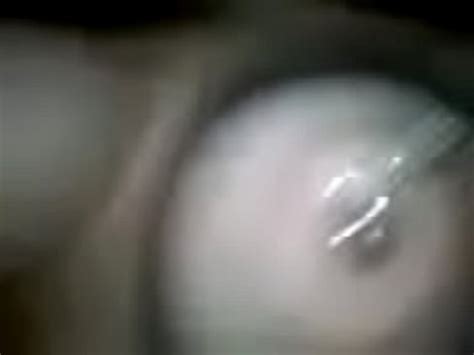 Novia Juega Con Sus Pezones Perforados 1 XVIDEOS
