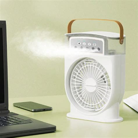 Ventilador eléctrico mini portátil que pulveriza agua en cinco