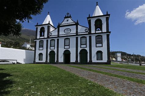 A Ores Santu Rios Diocesanos De Angra Um Roteiro Pelo Patrim Nio