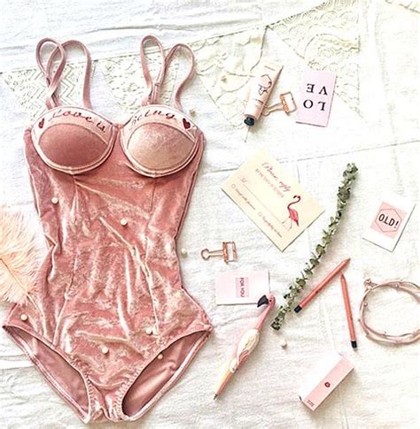Fashion Sexy Gather Type Pure Pink Velvet One Piece Bikini Show Thin On Luulla