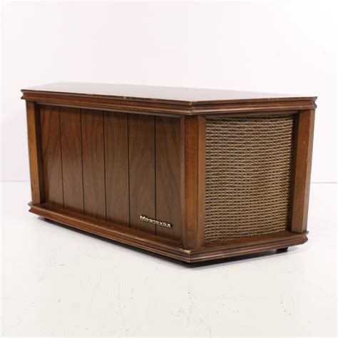 Magnavox 20s 057 Vintage Bookshelf Speaker Cabinet Walnut — Spencertified
