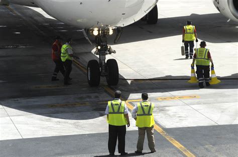 Se Mantiene La Huelga De Handling Para El Y De Abril Fly News