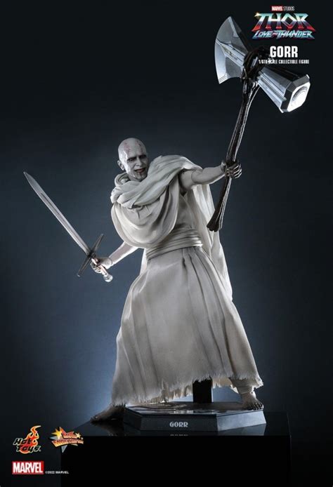 Gorr Aus Dem Marvel Blockbuster Thor Love And Thunder Von Hot Toys Mms Christian Bale