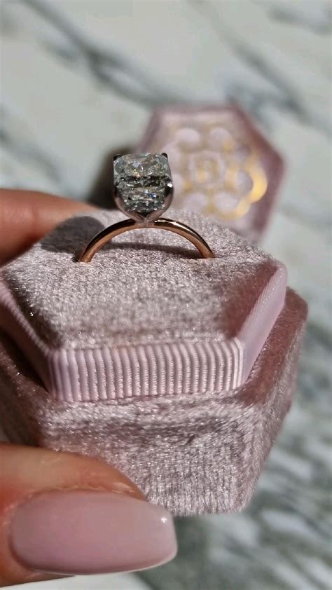 Two toned radiant cut diamond engagement ring – Artofit