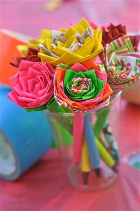 20 Easy Duct Tape Flowers | 101 Duct Tape Crafts