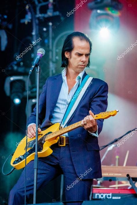 Pin By Beatrix Kiss On Grinderman Live Nick Cave Style Fictional