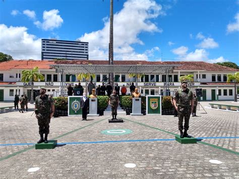 Militar Atingido Por Disparo No Quartel Do Ex Rcito Segue Em Estado