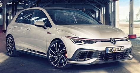 Volkswagen Golf GTI Clubsport Mk8 Officially Debuts 300 PS And 400 Nm