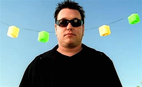 El Cantante De Smash Mouth Steve Harwell Permanece En Su Lecho De