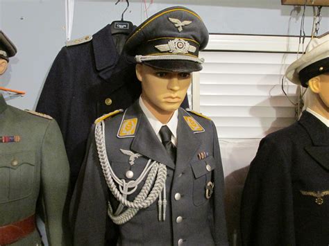 File:WW2 German Luftwaffe Uniforms Generaloberst Undress, 41% OFF