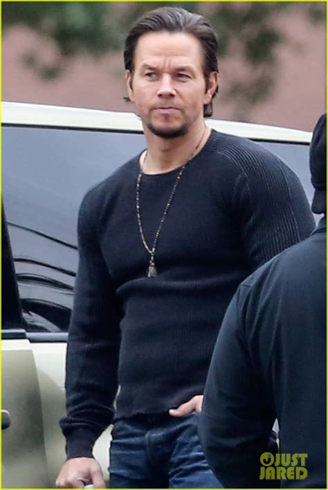 Mark Wahlberg & Will Ferrell Goof Around on 'Daddy's Home' Set: Photo ...