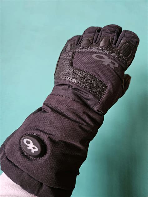 Review Outdoor Research Prevail Heated Gore Tex Gloves