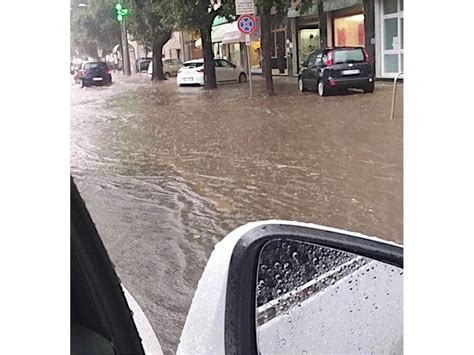 Meteo Cronaca Diretta Temporali Già In Atto Ma Il Peggio Sarà Nelle