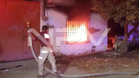 Misterioso Incendio De Una Casa En La Colonia Villa De Guadalupe