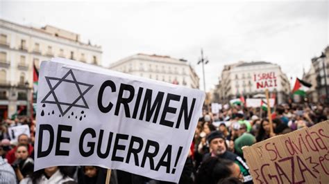 Protesti Protiv Izraela Hiljade Panaca Na Ulicama Madrida Zahtijevalo