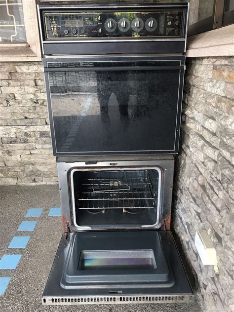 KITCHENAID SUPERBA DOUBLE OVEN, TV & Home Appliances, Kitchen
