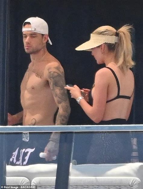 Liam Payne Is Photographed In Intimate Moments With His New Girlfriend